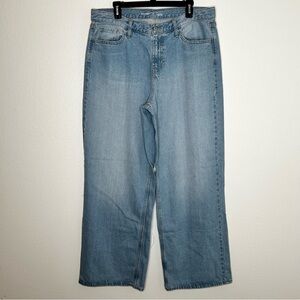 NWOT Old Navy Womens Light Wash Mid-Rise Wow Baggy Wide Leg Jeans Size 14 Tall